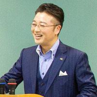 講師画像