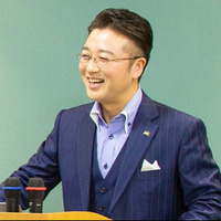 講師画像