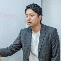 講師画像
