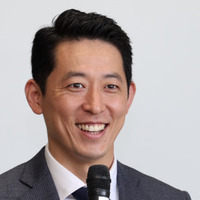 講師画像