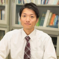 講師画像